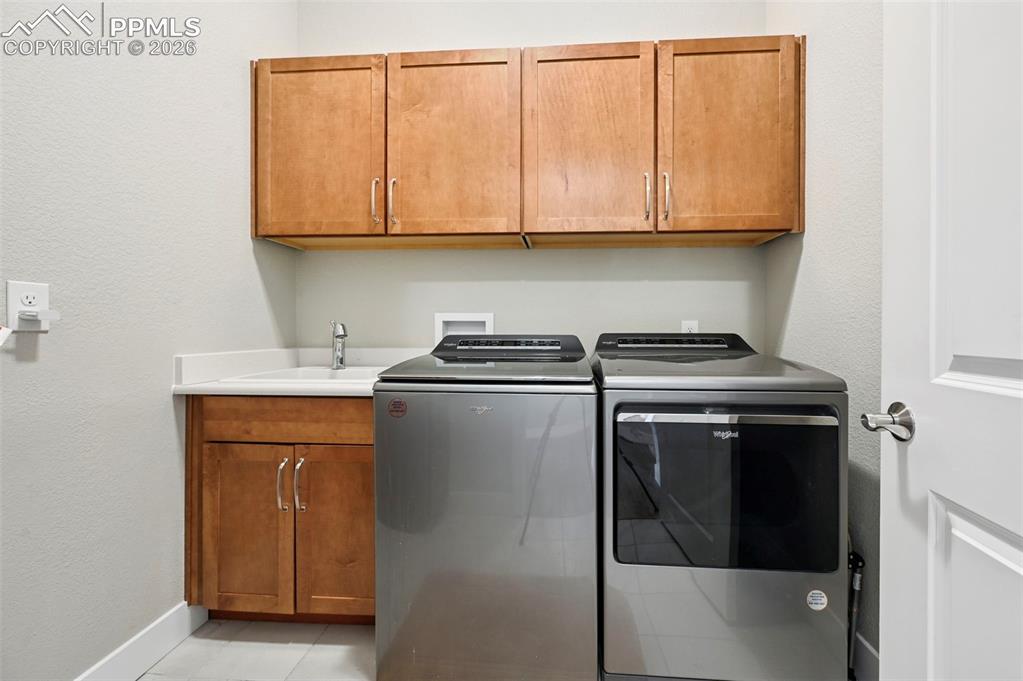 Colorado Springs, Colorado, 80921, United States, 5 Bedrooms Bedrooms, ,5 BathroomsBathrooms,Residential,Active,2044584