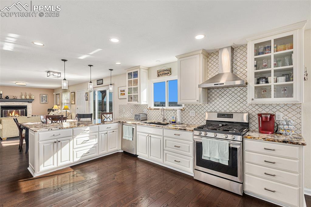 Monument, Colorado, 80132, United States, 5 Bedrooms Bedrooms, ,4 BathroomsBathrooms,Residential,Active,1941350
