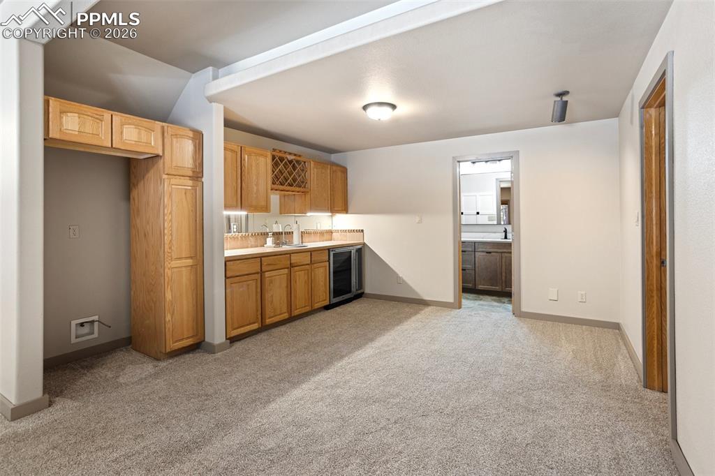 Colorado Springs, Colorado, 80908, United States, 5 Bedrooms Bedrooms, ,4 BathroomsBathrooms,Residential,Active,2008925