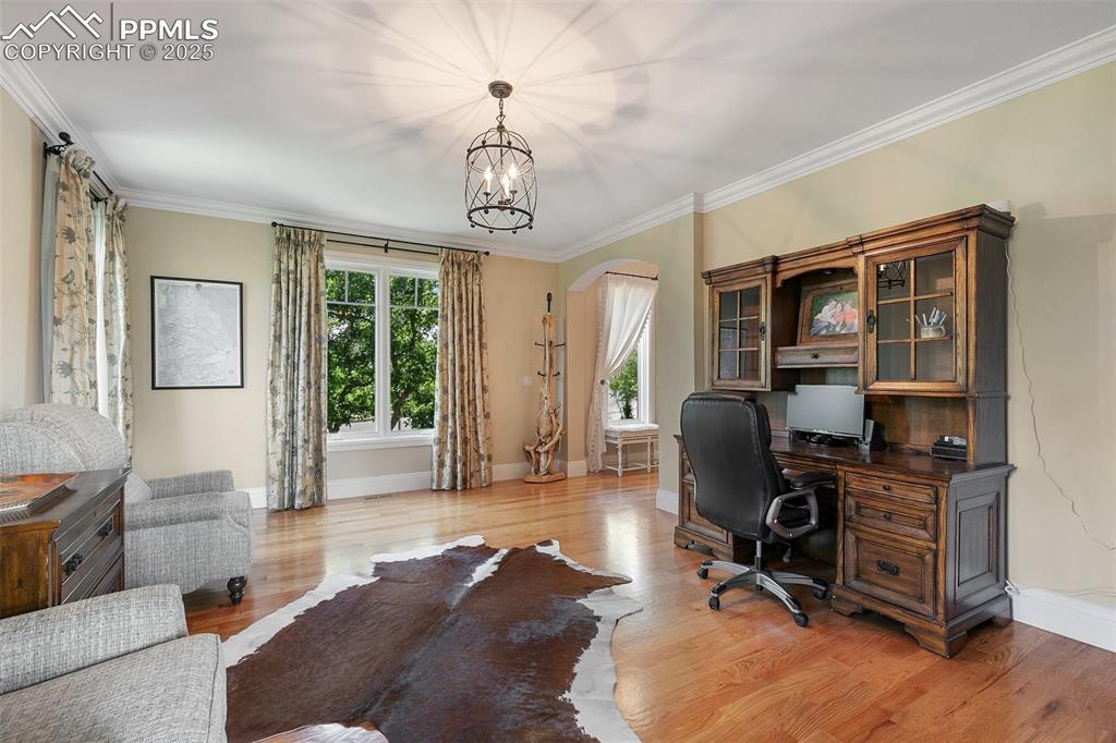 Colorado Springs, Colorado, 80906, United States, 6 Bedrooms Bedrooms, ,6 BathroomsBathrooms,Residential,Active,1880191