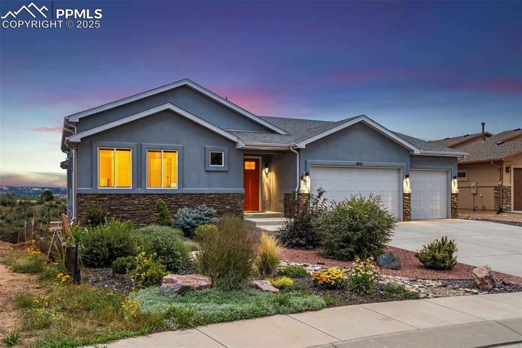 Colorado Springs, Colorado, 80904, United States, 4 Bedrooms Bedrooms, ,5 BathroomsBathrooms,Residential,Active,1992276