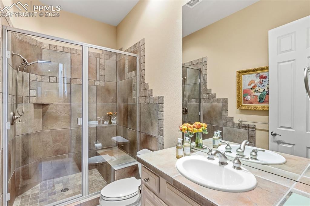 Colorado Springs, Colorado, 80906, United States, 4 Bedrooms Bedrooms, ,3 BathroomsBathrooms,Residential,Active,2045402