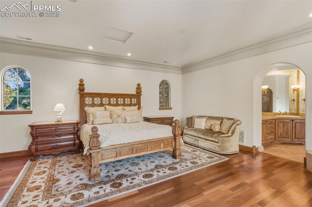 Colorado Springs, Colorado, 80906, United States, 5 Bedrooms Bedrooms, ,8 BathroomsBathrooms,Residential,Active,1992319