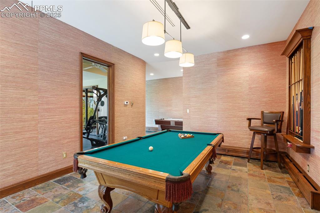 Colorado Springs, Colorado, 80906, United States, ,6 BathroomsBathrooms,Residential,Active,1823998