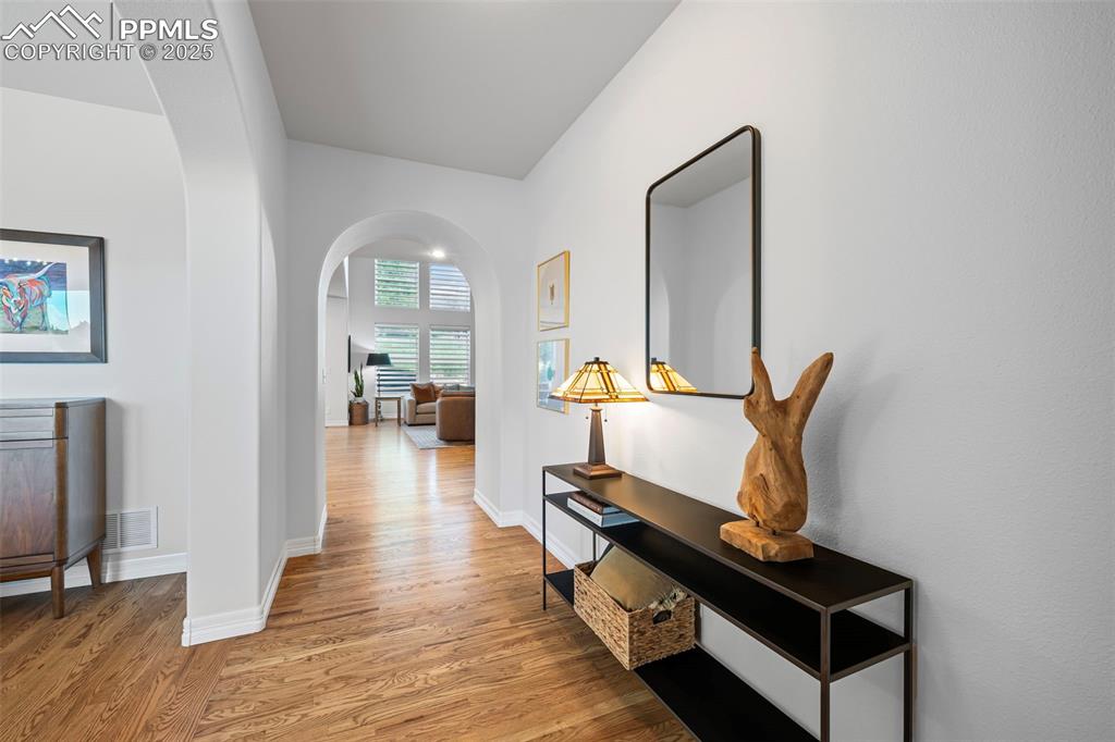 Colorado Springs, Colorado, 80906, United States, 4 Bedrooms Bedrooms, ,4 BathroomsBathrooms,Residential,Active,1914792