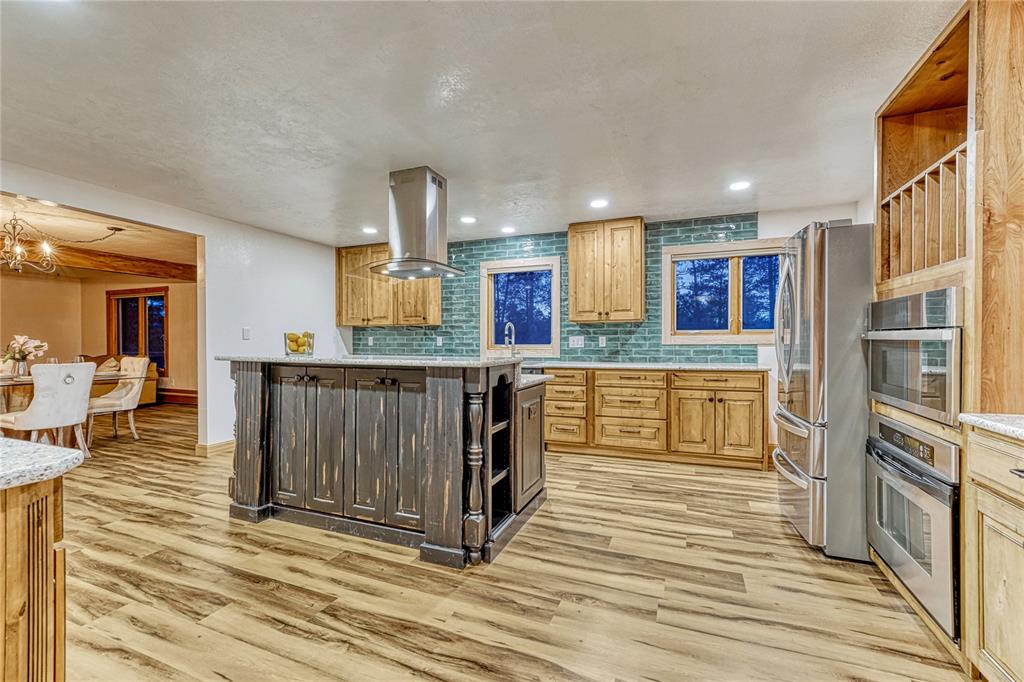 Colorado Springs, Colorado, 80921, United States, 5 Bedrooms Bedrooms, ,4 BathroomsBathrooms,Residential,Active,2002601