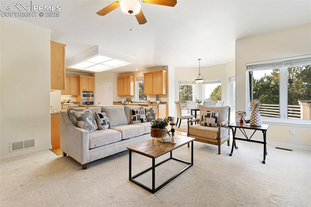 Monument, Colorado, 80132, United States, 4 Bedrooms Bedrooms, ,4 BathroomsBathrooms,Residential,Active,1992213