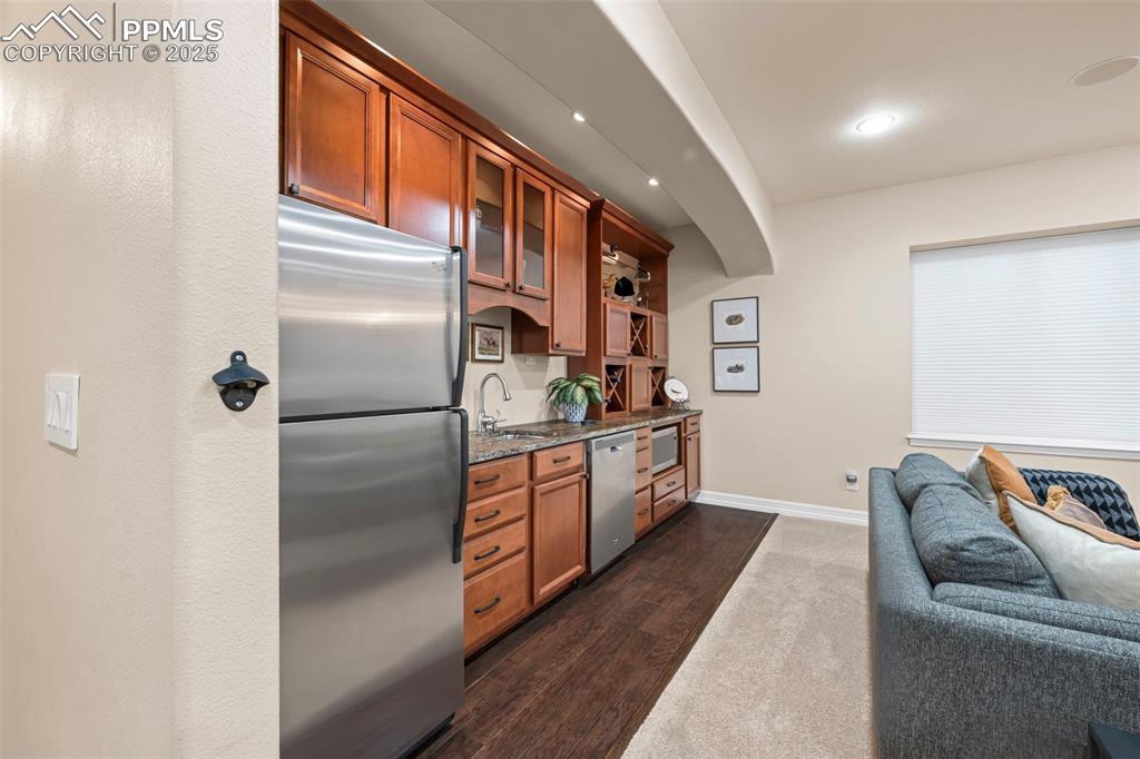 Colorado Springs, Colorado, 80906, United States, 4 Bedrooms Bedrooms, ,4 BathroomsBathrooms,Residential,Active,1914792
