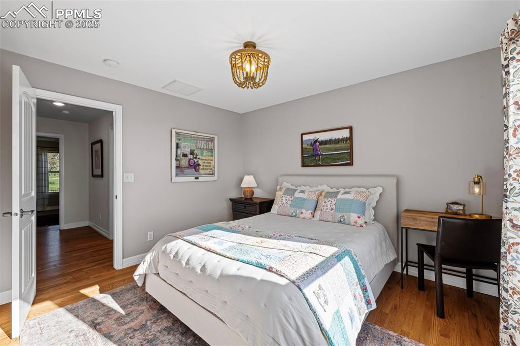 Colorado Springs, Colorado, 80906, United States, 4 Bedrooms Bedrooms, ,4 BathroomsBathrooms,Residential,Active,1914792