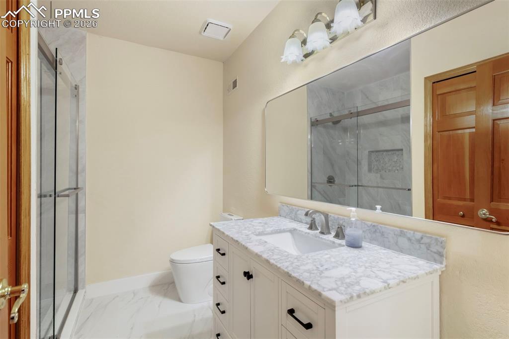 Monument, Colorado, 80132, United States, 5 Bedrooms Bedrooms, ,5 BathroomsBathrooms,Residential,Active,2043290
