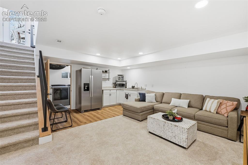 Colorado Springs, Colorado, 80904, United States, 6 Bedrooms Bedrooms, ,6 BathroomsBathrooms,Residential,Active,2045619
