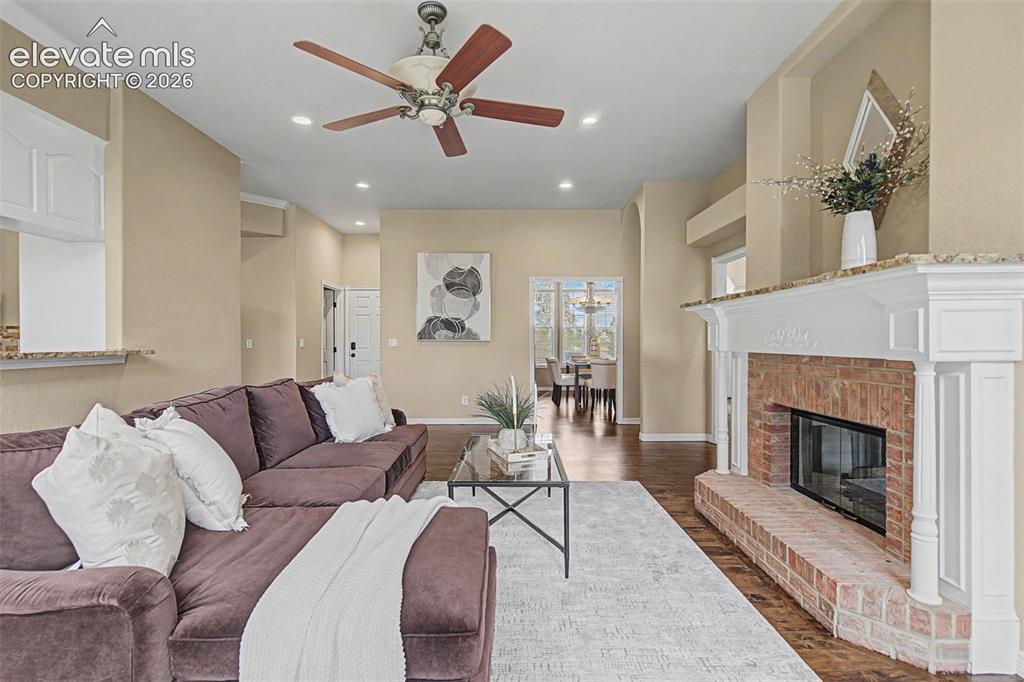 Monument, Colorado, 80132, United States, 6 Bedrooms Bedrooms, ,5 BathroomsBathrooms,Residential,Active,2042660