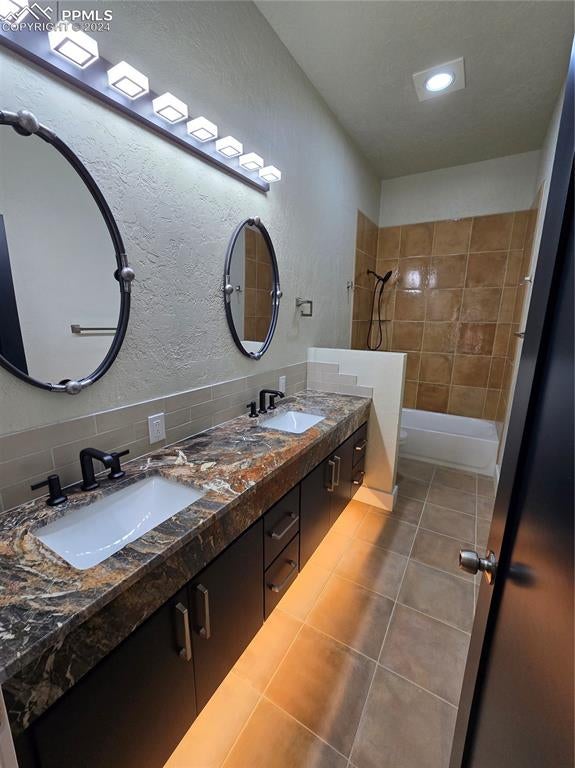 Trinidad, Colorado, 81082, United States, 4 Bedrooms Bedrooms, ,3 BathroomsBathrooms,Residential,Active,1992232