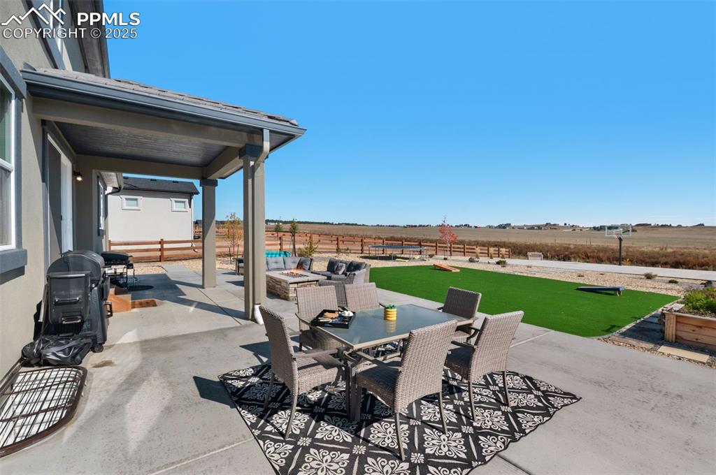 Colorado Springs, Colorado, 80908, United States, 7 Bedrooms Bedrooms, ,6 BathroomsBathrooms,Residential,Active,1992312