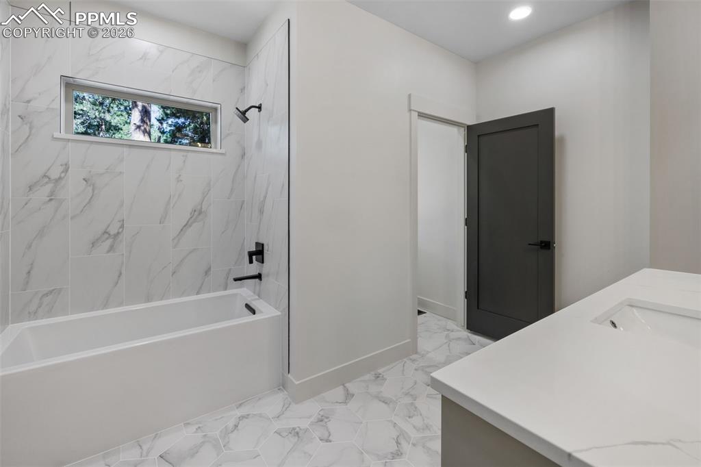 Colorado Springs, Colorado, 80908, United States, 4 Bedrooms Bedrooms, ,5 BathroomsBathrooms,Residential,Active,2014172