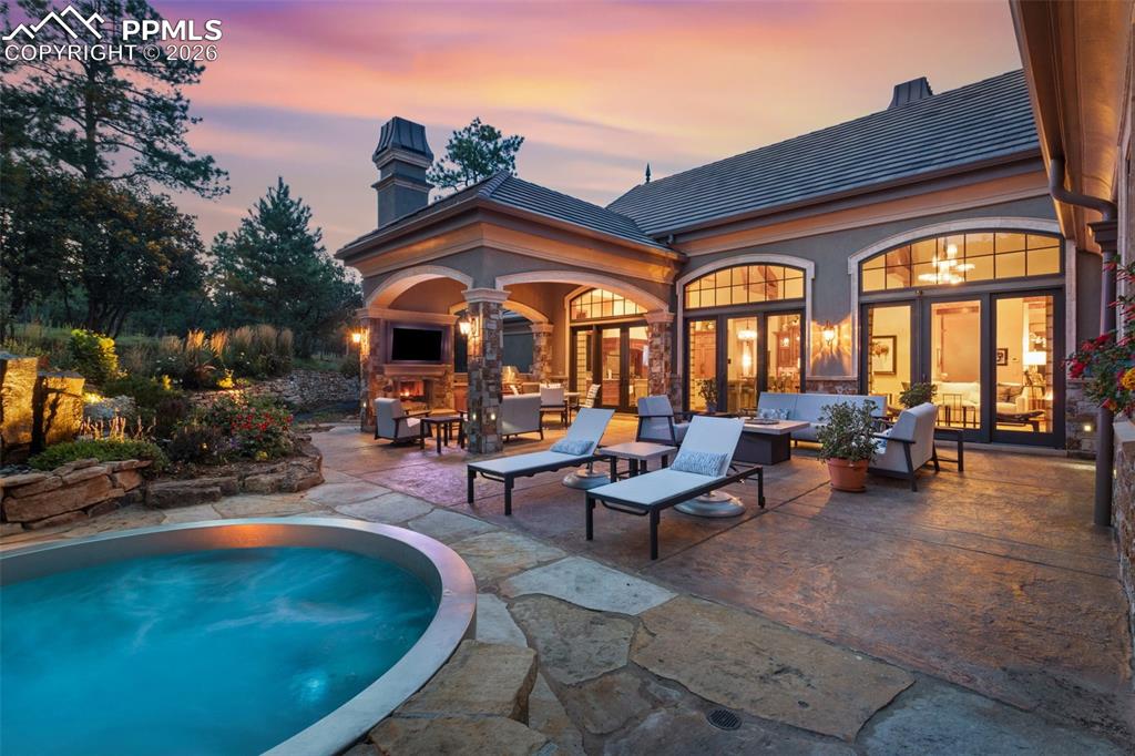 Colorado Springs, Colorado, 80906, United States, 5 Bedrooms Bedrooms, ,7 BathroomsBathrooms,Residential,Active,2017120