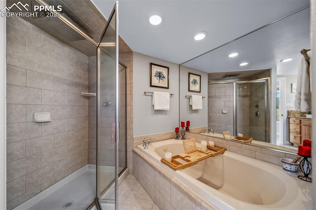 Larkspur, Colorado, 80118, United States, 4 Bedrooms Bedrooms, ,3 BathroomsBathrooms,Residential,Active,2007951