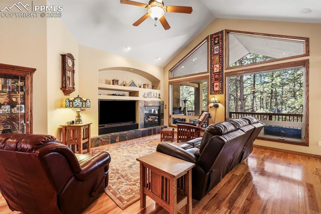 Colorado Springs, Colorado, 80908, United States, 5 Bedrooms Bedrooms, ,4 BathroomsBathrooms,Residential,Active,2014614