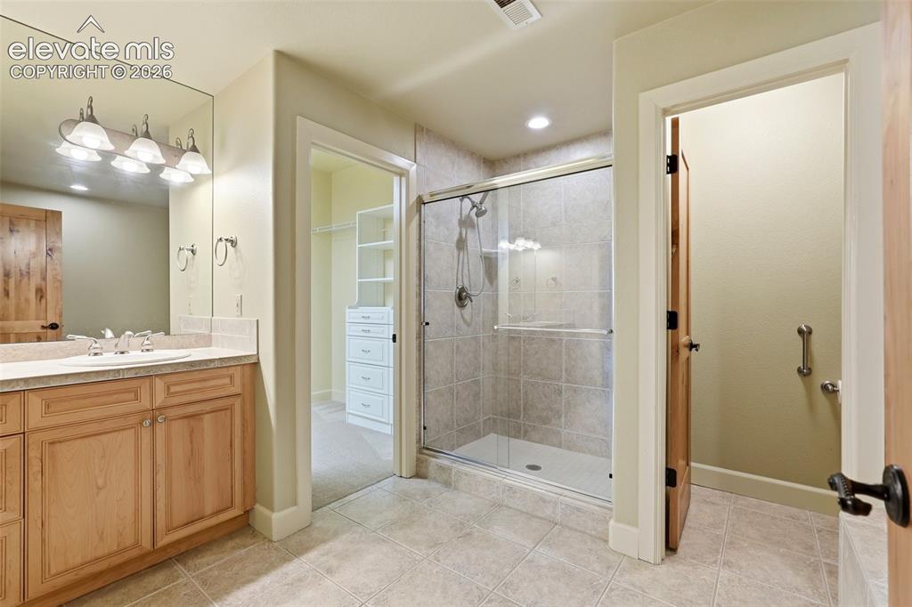 Colorado Springs, Colorado, 80906, United States, 2 Bedrooms Bedrooms, ,4 BathroomsBathrooms,Residential,Active,2052139