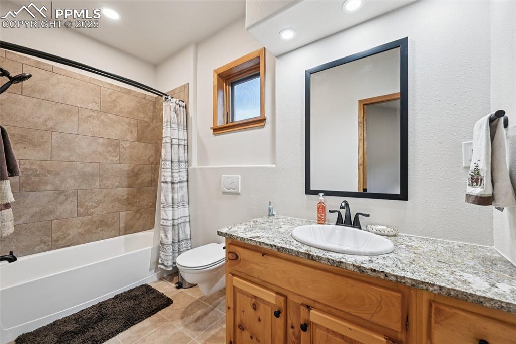 Manitou Springs, Colorado, 80829, United States, 6 Bedrooms Bedrooms, ,6 BathroomsBathrooms,Residential,Active,1997622