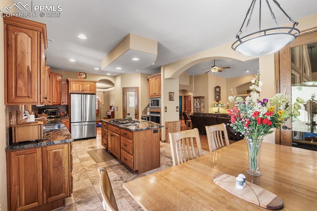 Colorado Springs, Colorado, 80908, United States, 5 Bedrooms Bedrooms, ,4 BathroomsBathrooms,Residential,Active,2014614