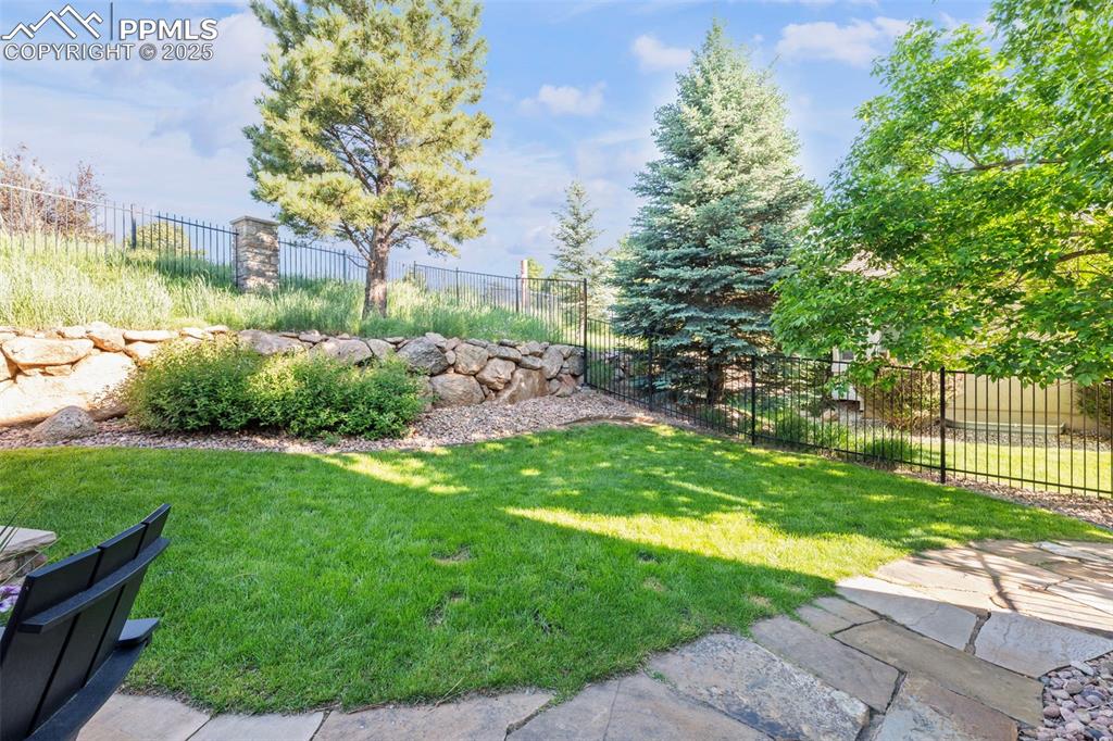 Colorado Springs, Colorado, 80906, United States, 4 Bedrooms Bedrooms, ,4 BathroomsBathrooms,Residential,Active,1914792
