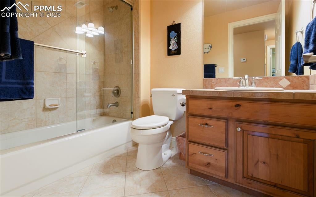 Colorado Springs, Colorado, 80918, United States, 5 Bedrooms Bedrooms, ,4 BathroomsBathrooms,Residential,Active,1909664