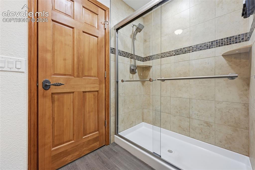Colorado Springs, Colorado, 80908, United States, 6 Bedrooms Bedrooms, ,5 BathroomsBathrooms,Residential,Active,2045782
