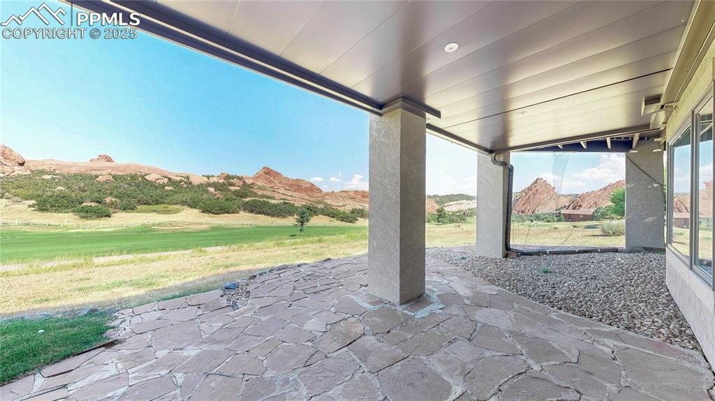Littleton, Colorado, 80125, United States, 5 Bedrooms Bedrooms, ,4 BathroomsBathrooms,Residential,Active,1927660