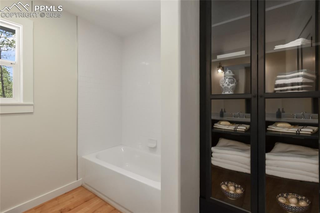 Colorado Springs, Colorado, 80921, United States, 5 Bedrooms Bedrooms, ,4 BathroomsBathrooms,Residential,Active,1992307