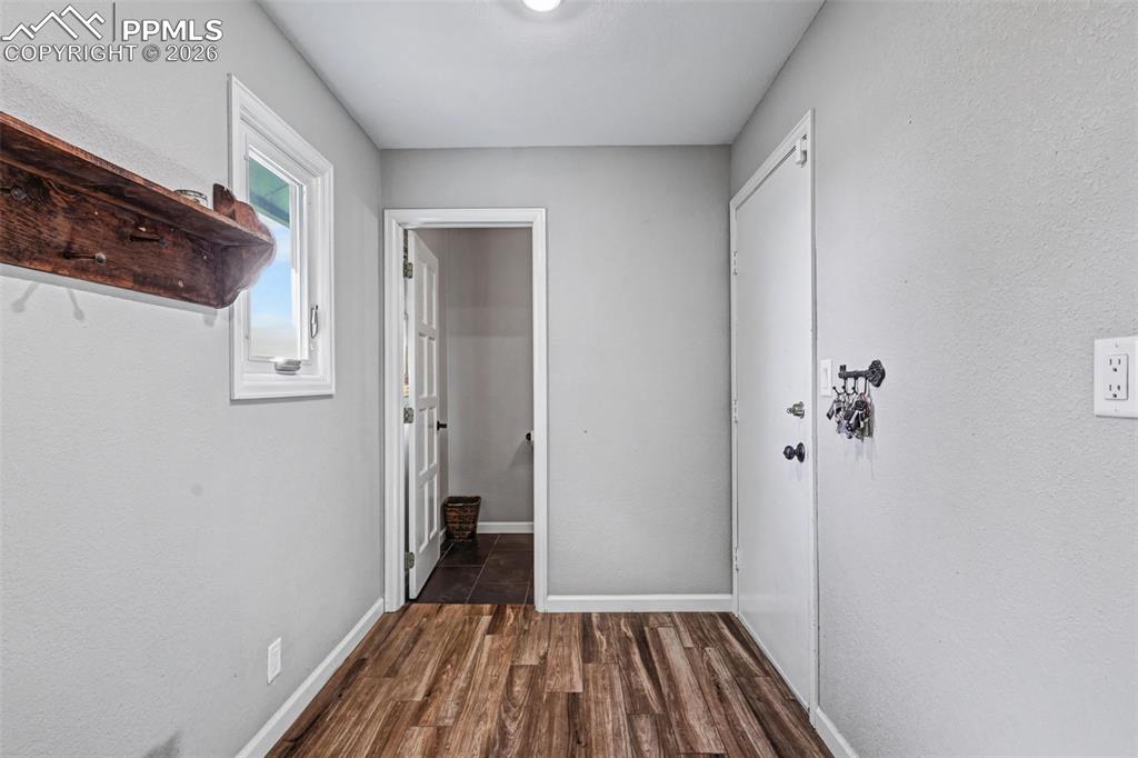 Colorado Springs, Colorado, 80906, United States, 5 Bedrooms Bedrooms, ,5 BathroomsBathrooms,Residential,Active,2014958