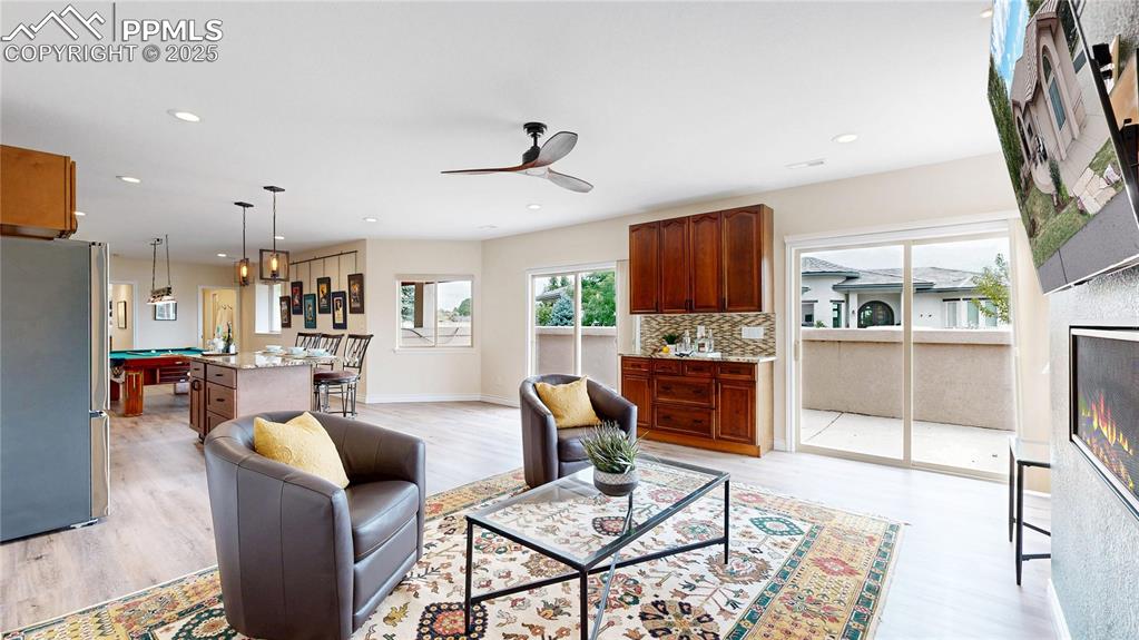 Littleton, Colorado, 80125, United States, 4 Bedrooms Bedrooms, ,4 BathroomsBathrooms,Residential,Active,1945275