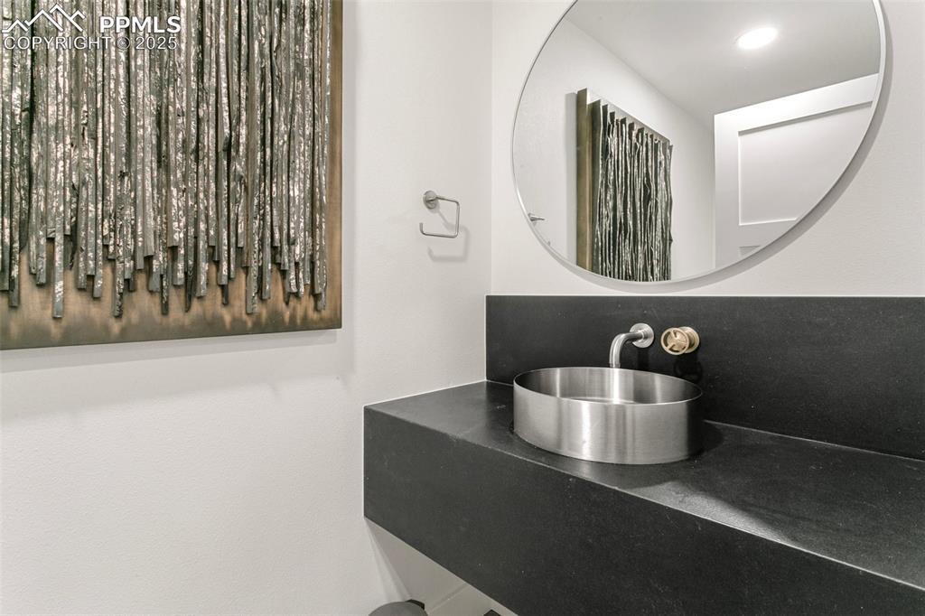 Monument, Colorado, 80132, United States, 6 Bedrooms Bedrooms, ,8 BathroomsBathrooms,Residential,Active,1992256