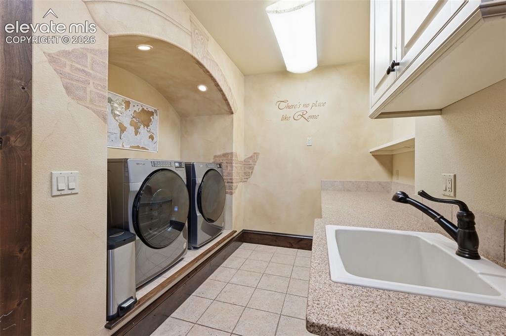 Colorado Springs, Colorado, 80906, United States, 4 Bedrooms Bedrooms, ,6 BathroomsBathrooms,Residential,Active,2043826