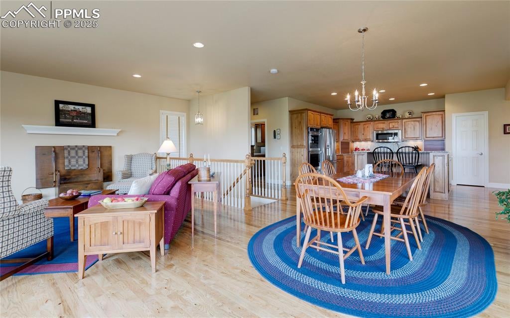 Colorado Springs, Colorado, 80918, United States, 5 Bedrooms Bedrooms, ,4 BathroomsBathrooms,Residential,Active,1909664