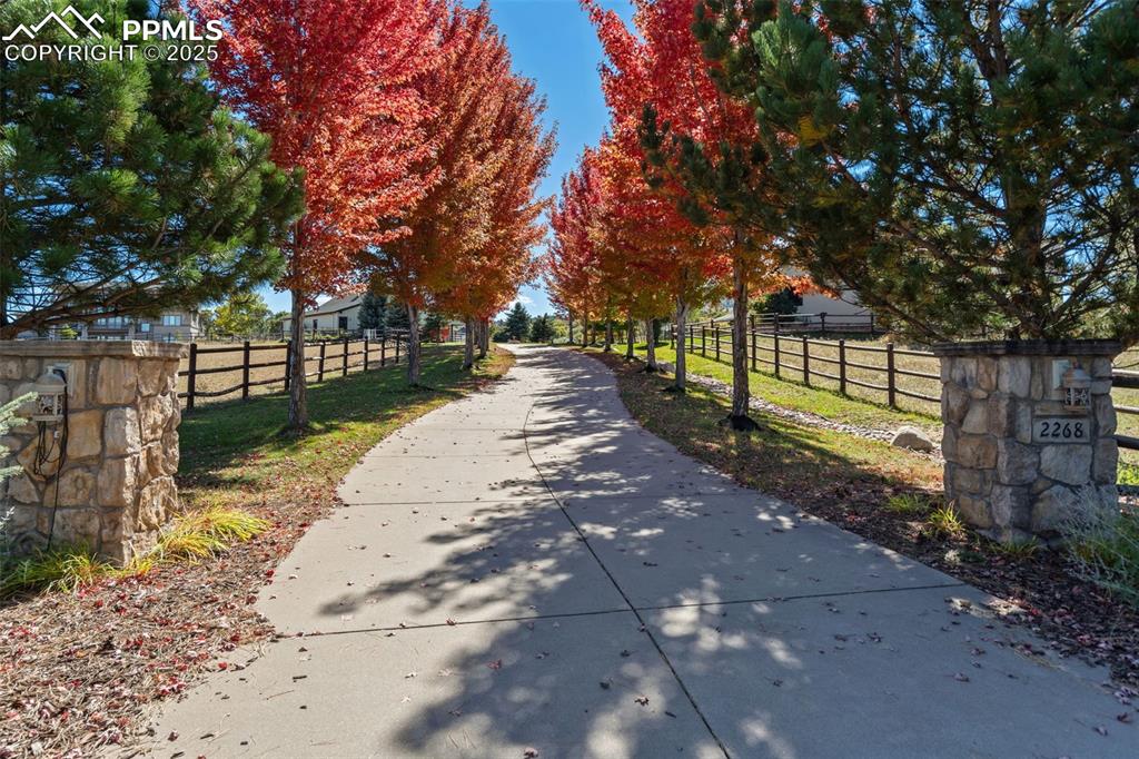 Castle Rock, Colorado, 80109, United States, 6 Bedrooms Bedrooms, ,5 BathroomsBathrooms,Residential,Active,1992235