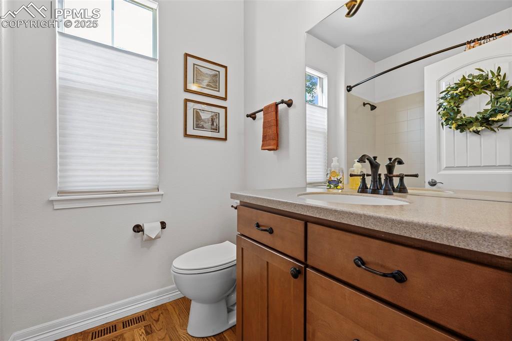 Colorado Springs, Colorado, 80906, United States, 4 Bedrooms Bedrooms, ,4 BathroomsBathrooms,Residential,Active,1914792