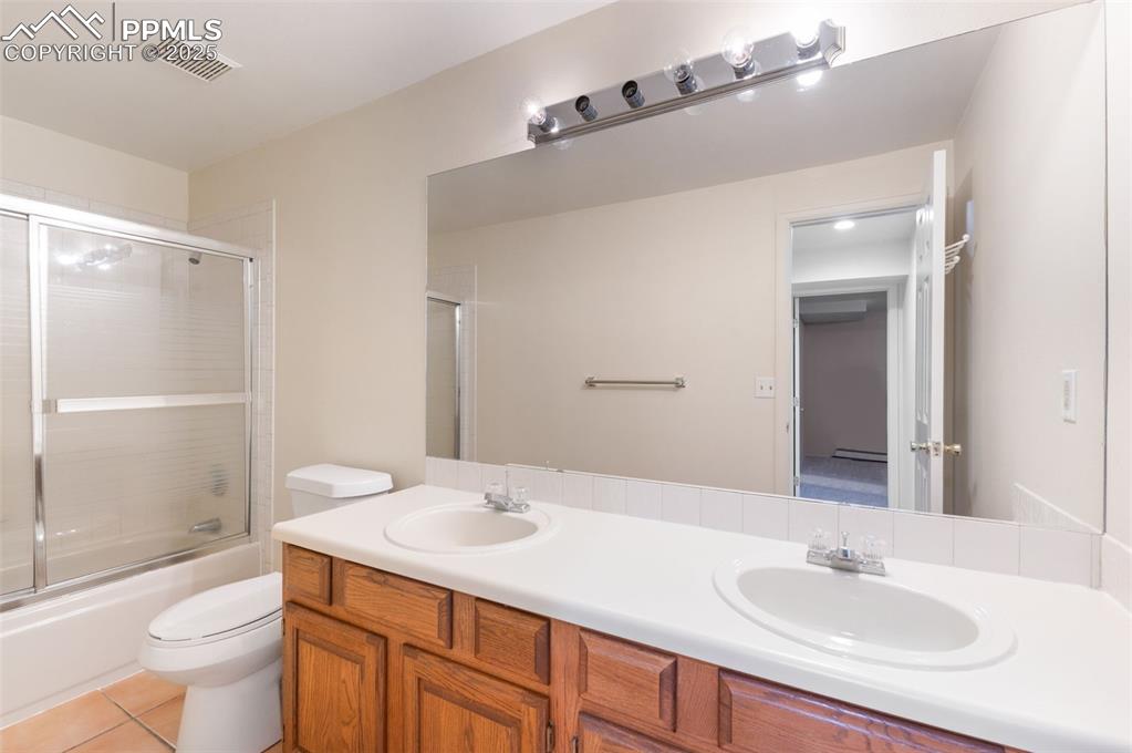 Castle Rock, Colorado, 80109, United States, 7 Bedrooms Bedrooms, ,5 BathroomsBathrooms,Residential,Active,1992309