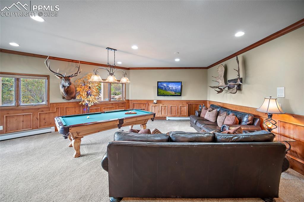 Colorado Springs, Colorado, 80908, United States, 5 Bedrooms Bedrooms, ,5 BathroomsBathrooms,Residential,Active,1954015