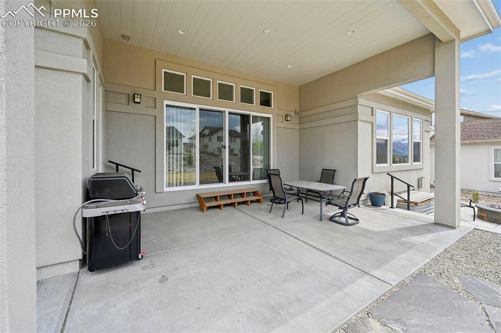 Colorado Springs, Colorado, 80921, United States, 5 Bedrooms Bedrooms, ,5 BathroomsBathrooms,Residential,Active,2044584