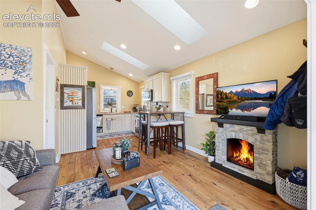 Colorado Springs, Colorado, 80904, United States, 6 Bedrooms Bedrooms, ,6 BathroomsBathrooms,Residential,Active,2045619