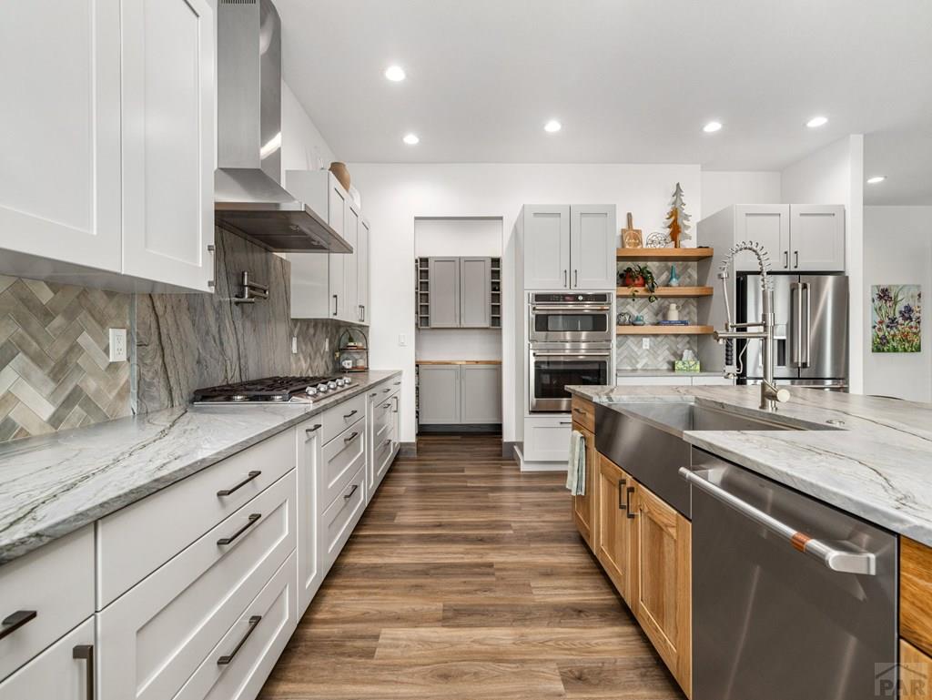 Beulah, Colorado, 81023, United States, 5 Bedrooms Bedrooms, ,5 BathroomsBathrooms,Residential,Active,2007123