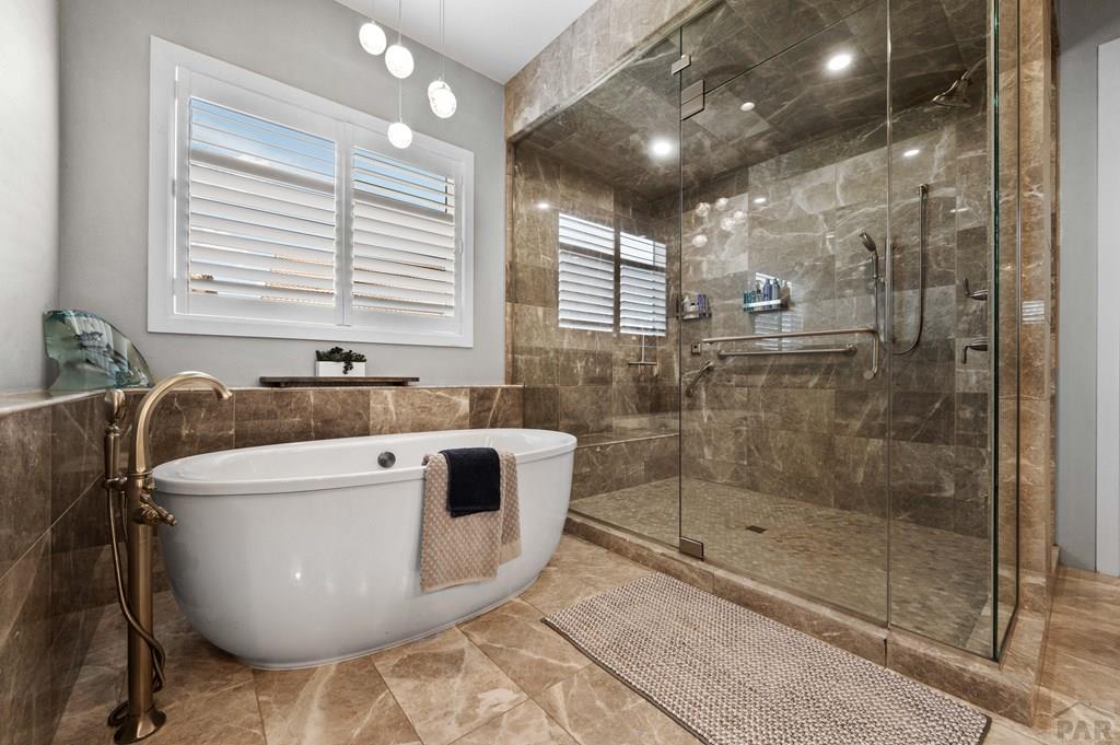 Pueblo, Colorado, 81001, United States, ,4 BathroomsBathrooms,Residential,Active,1780291