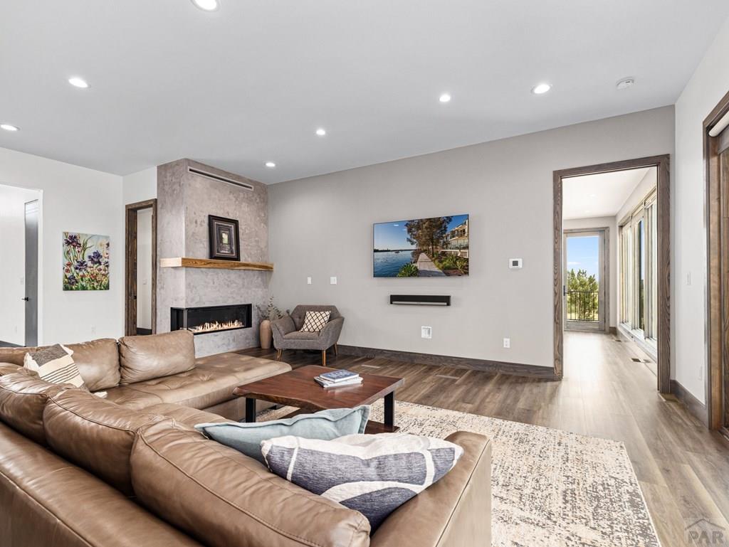 Beulah, Colorado, 81023, United States, 5 Bedrooms Bedrooms, ,5 BathroomsBathrooms,Residential,Active,2007123