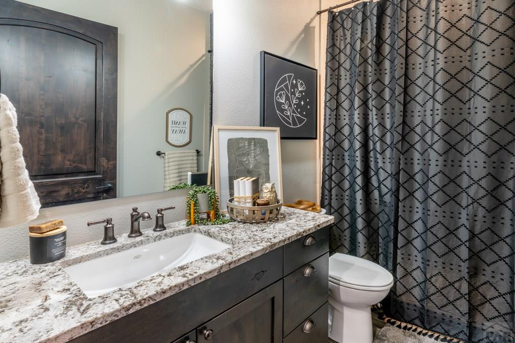 Pueblo West, Colorado, 81007, United States, 5 Bedrooms Bedrooms, ,4 BathroomsBathrooms,Residential,Active,1929463