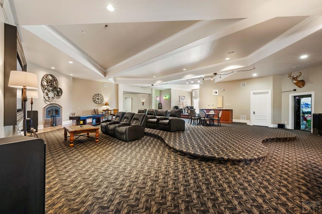 Pueblo West, Colorado, 81007, United States, 5 Bedrooms Bedrooms, ,9 BathroomsBathrooms,Residential,Active,1969686