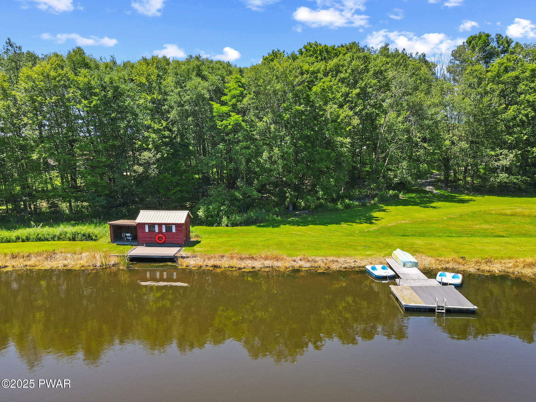 Lake Ariel, Pennsylvania, 18436, United States, 4 Bedrooms Bedrooms, ,4 BathroomsBathrooms,Residential,Active,1877861