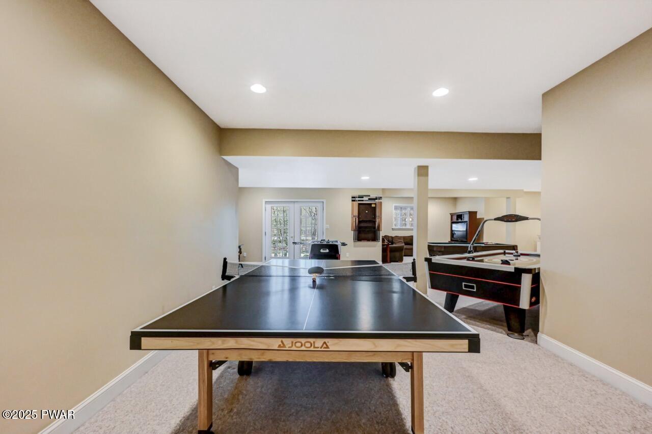 Lackawaxen, Pennsylvania, 18435, United States, ,4 BathroomsBathrooms,Residential,Active,1753948