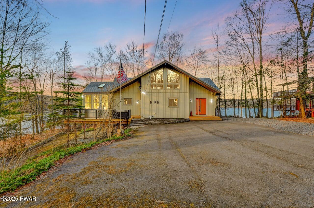 Lake Ariel, Pennsylvania, 18436, United States, 4 Bedrooms Bedrooms, ,3 BathroomsBathrooms,Residential,Active,2010911