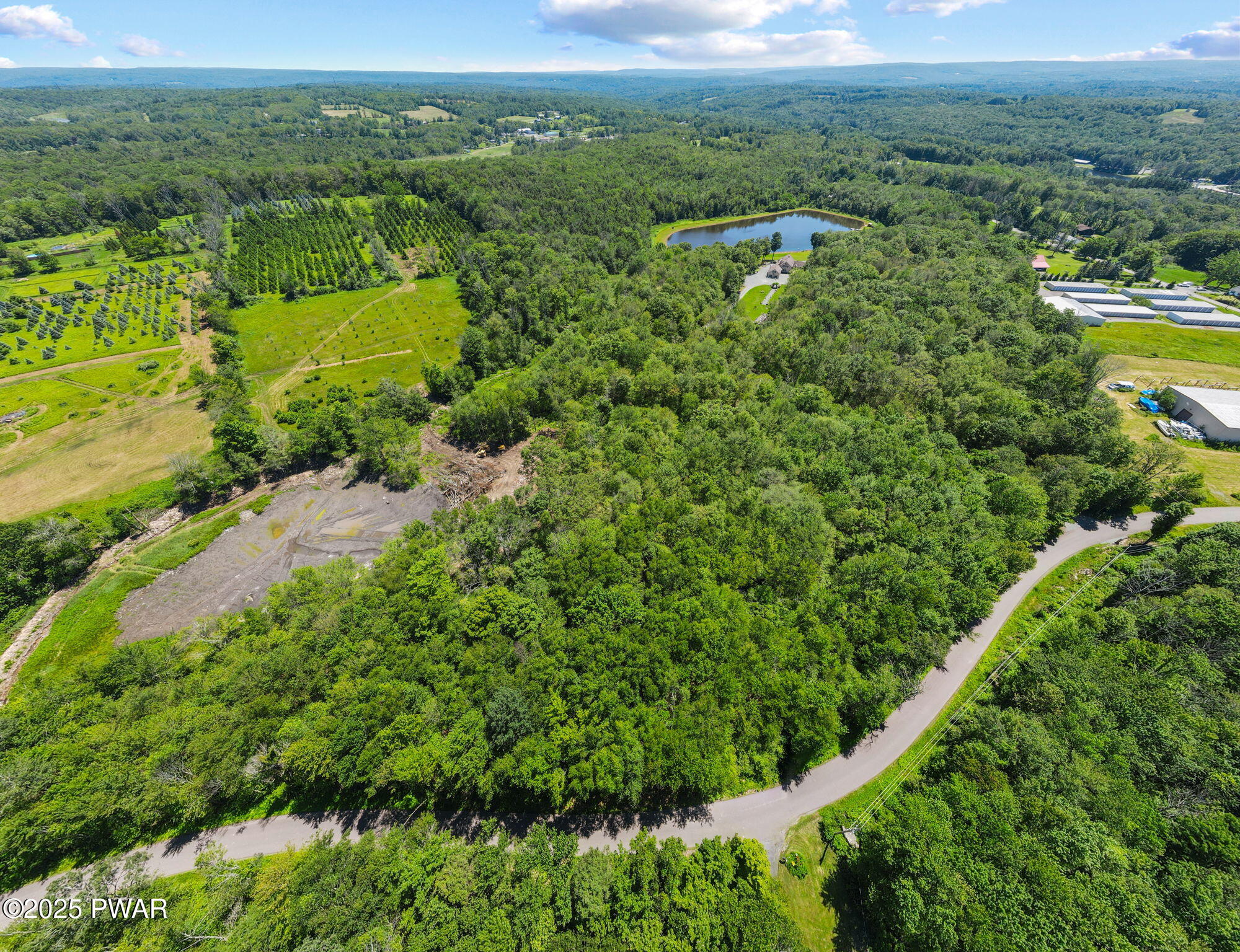 Lake Ariel, Pennsylvania, 18436, United States, 4 Bedrooms Bedrooms, ,4 BathroomsBathrooms,Residential,Active,1877861